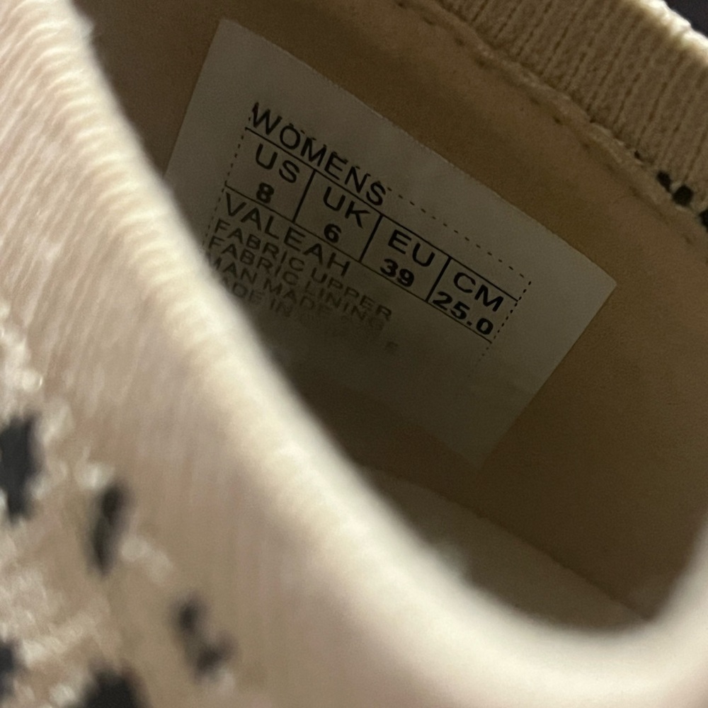 Gianni Bini Valeah Leopard Print Women's Slip-On Sneakers SZ 8 - Picture 6 of 7